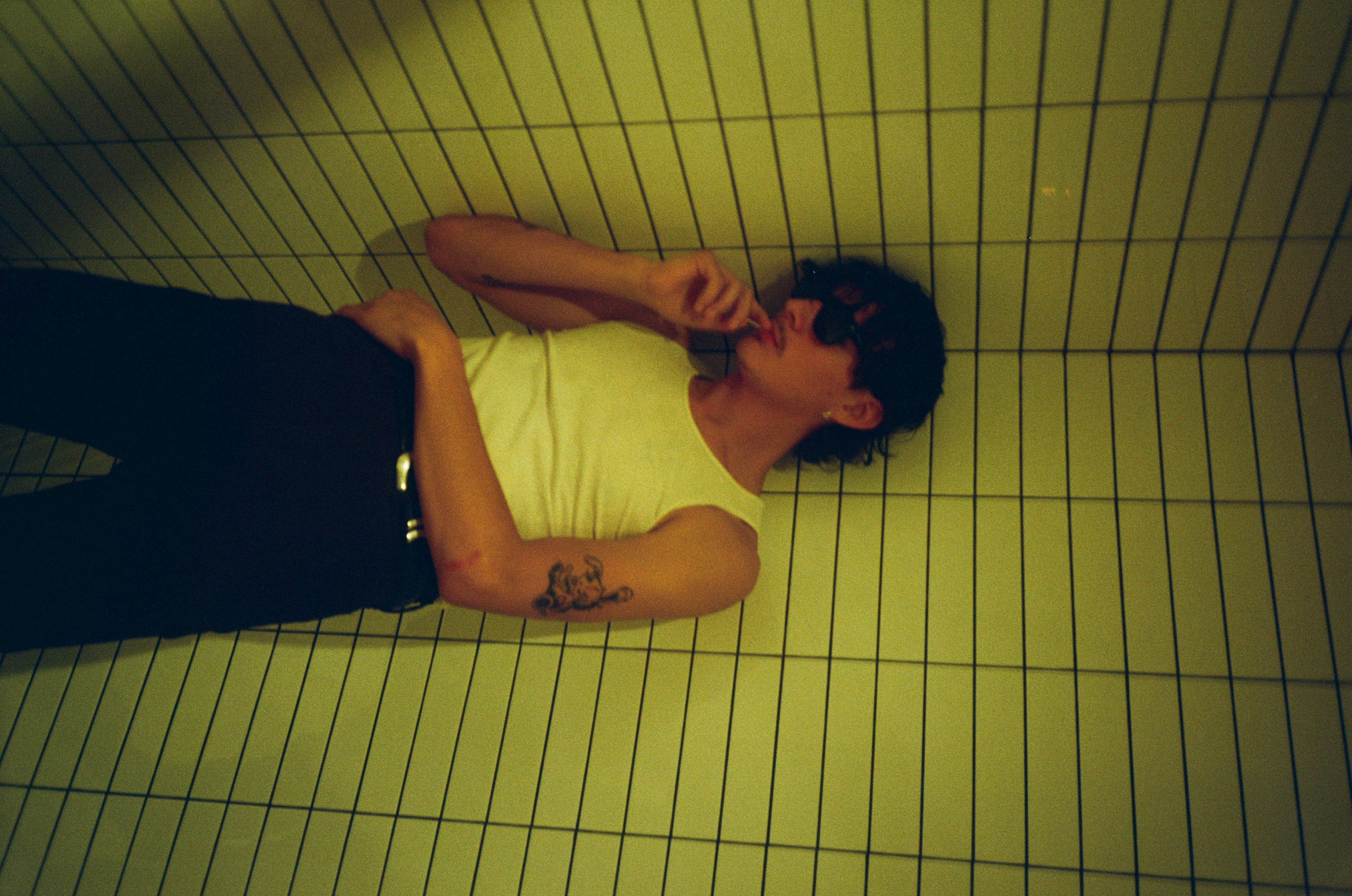 detroitbathrooms.tearyeyed
